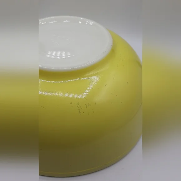 Vintage PYREX Primary Colors Nesting Mixing Bowls Set of 4 with 401 402 403 404 - Picture 4 of 16
